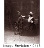 #9413 Picture Of A Woman Using A Spinning Wheel