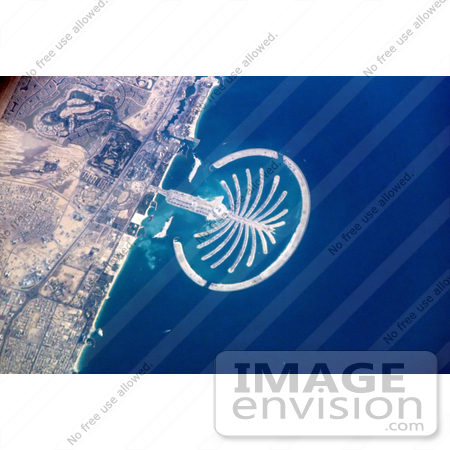 #19245 Photo of the Artificial Palm Island, Palm Jumeirah, on the Persian Gulf in Dubai by JVPD