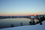 Free Picture of Photographer Setting up at Crater Lake