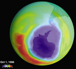Free Picture of Hole in the Ozone Layer Over Antarctica 10/01/1998