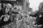 Free Picture of Gerald Ford at a Farmers Market