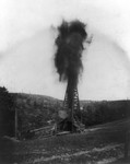 Free Picture of Erupting Oil Well