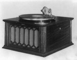 Free Picture of Style D Phonograph
