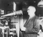 Free Picture of President Harding Recording His Voice