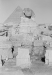 Free Picture of Temple, Sphinx and Pyramids at Giza