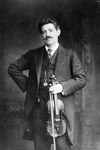 Free Picture of Fritz Kreisler Holding Violin