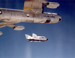 Free Picture of X-38 Ship #2 Release from B-52