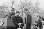 Free Picture of Jimmy Carter Shaking Hands With Deng Xiaoping