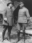 Free Picture of Theodore Roosevelt and General Leonard Wood