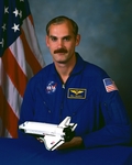Free Picture of Astronaut William Francis Readdy