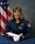 Free Picture of Astronaut Nancy Jan Davis