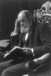 Free Picture of Edward Everett Hale Reading